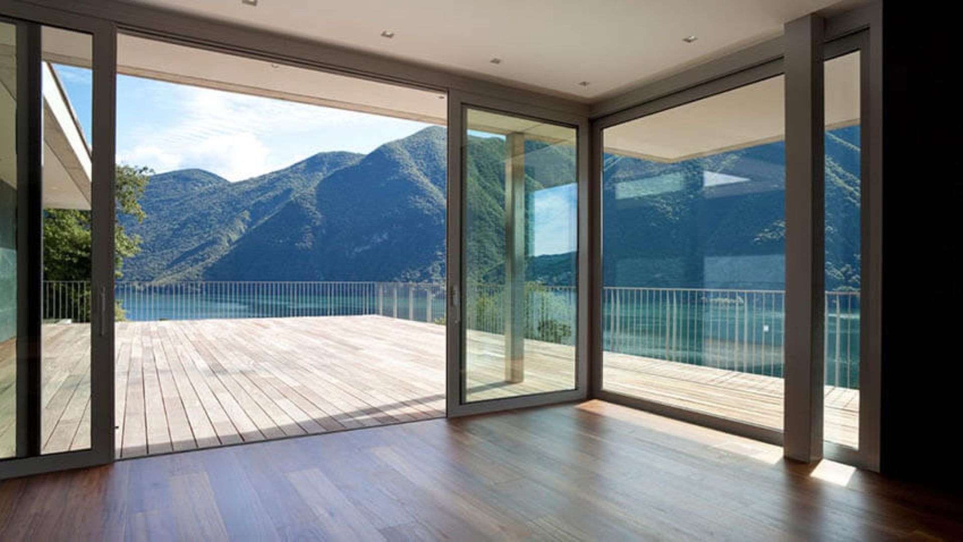 Eco-friendly aluminum doors