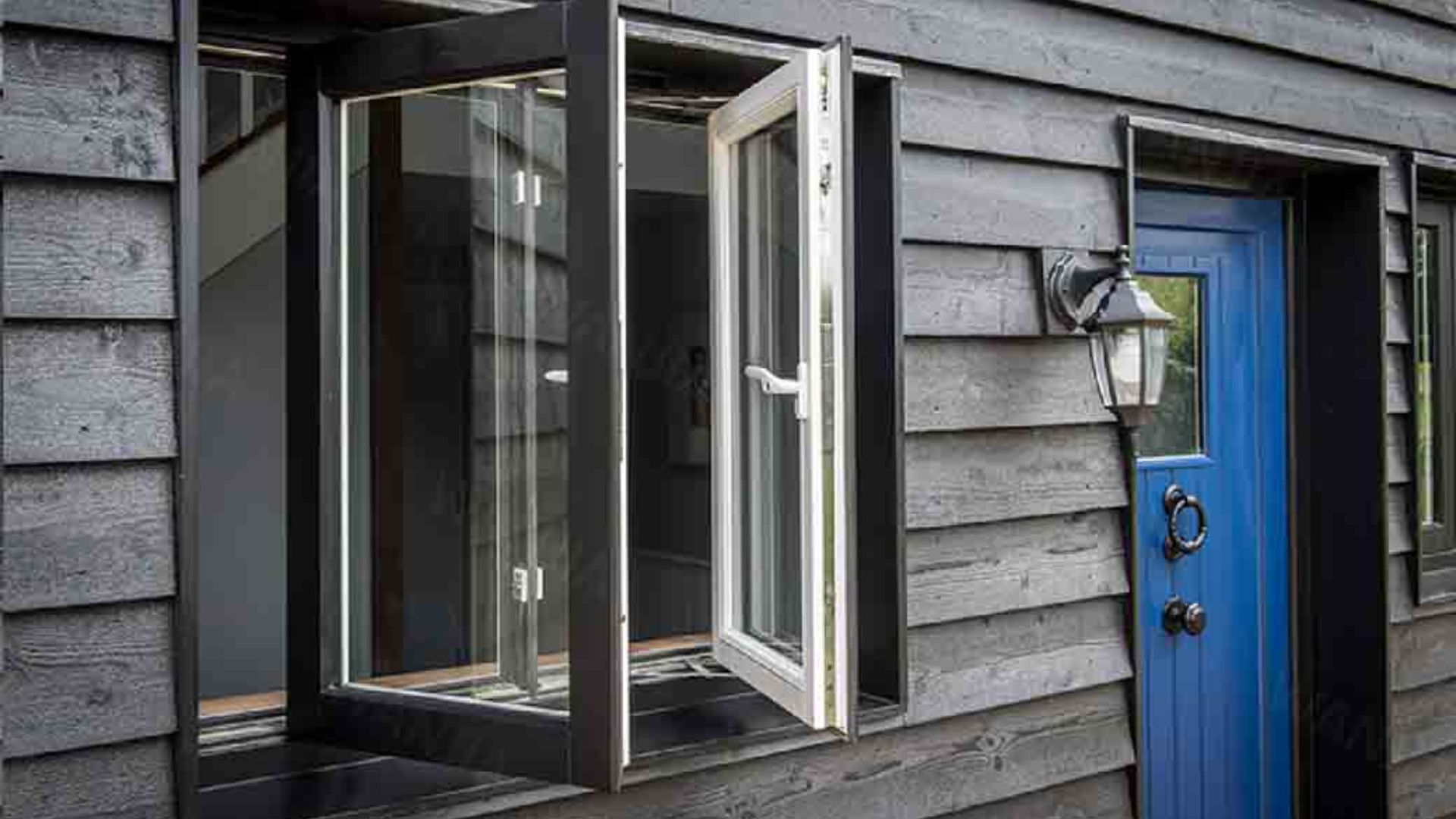 Essential hardware for aluminum windows