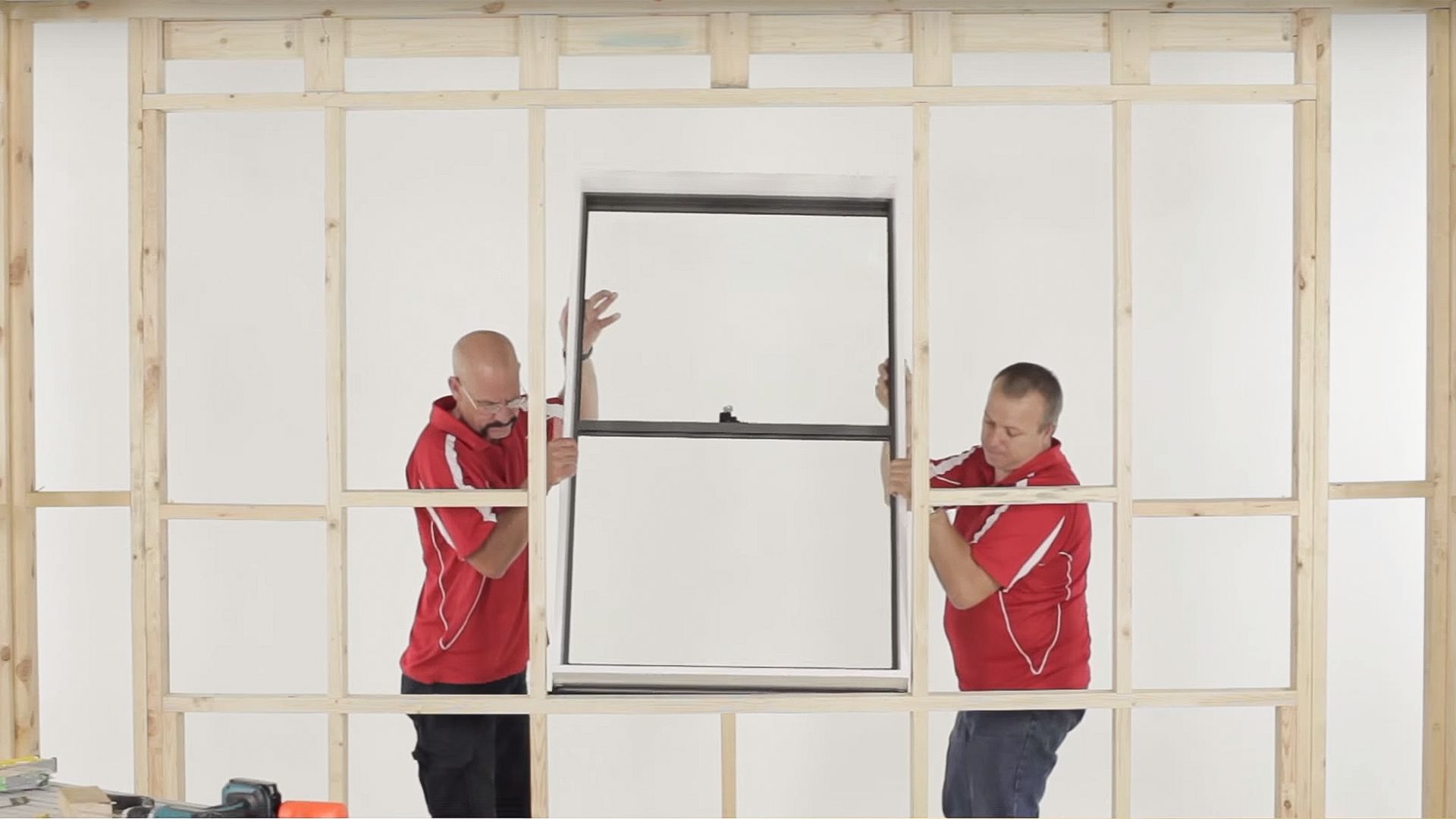 How to Maintain Window Hardware in SA